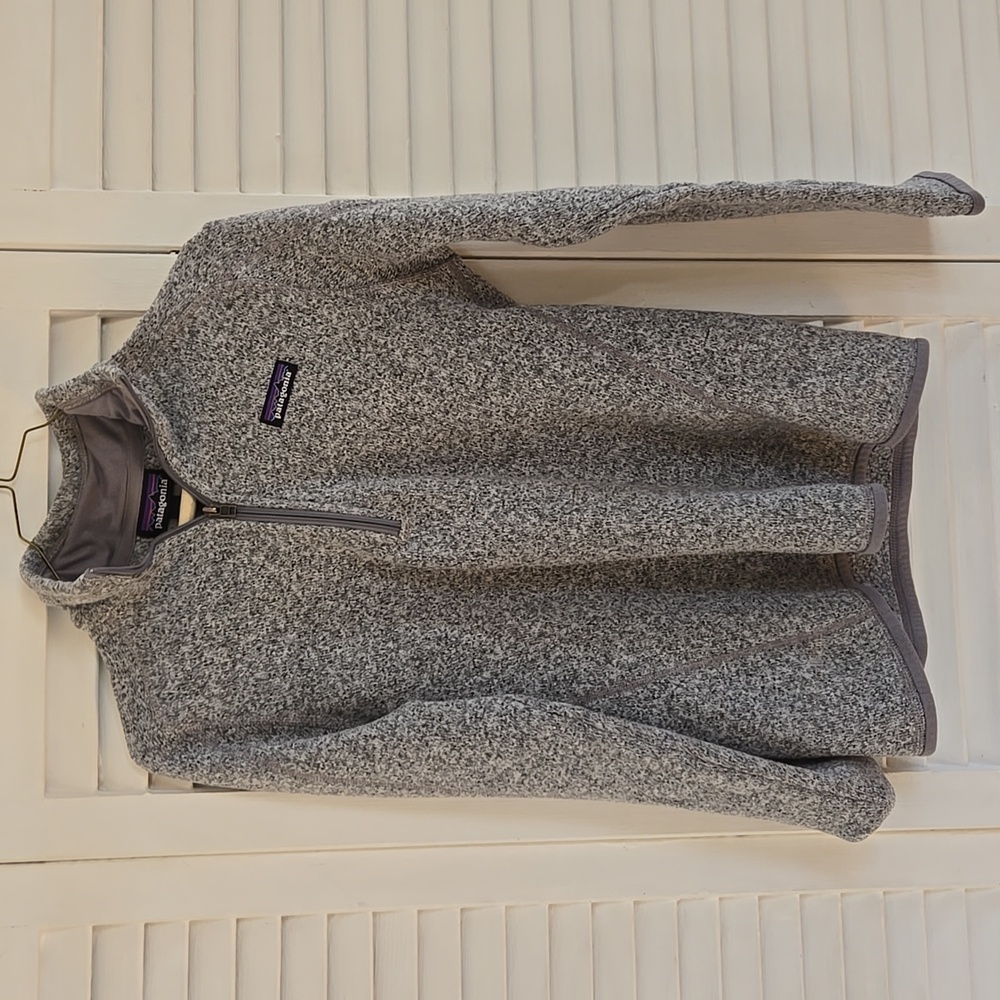 PATAGONIA Better Sweater 1/4- Zip Pullover. Size Medium